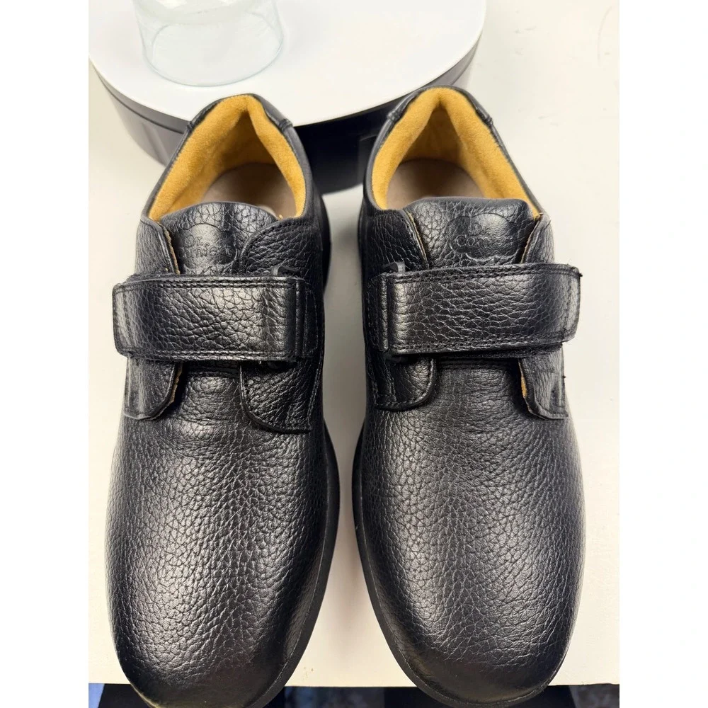Men's Black Leather Slip-On Comfort Loafers